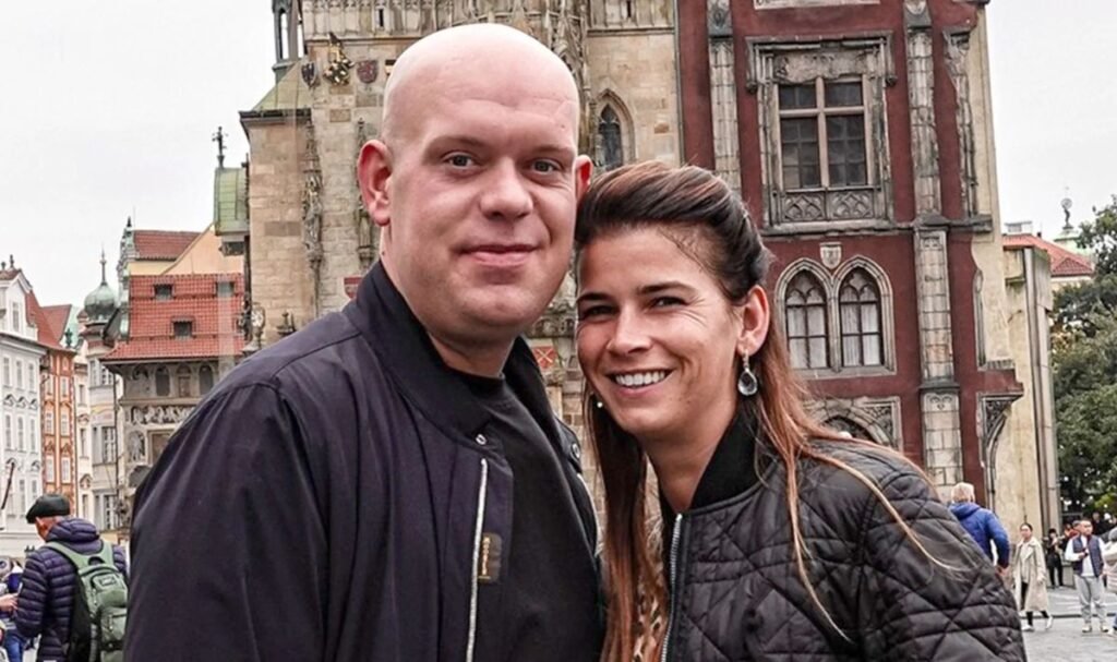 michael van gerwen wife