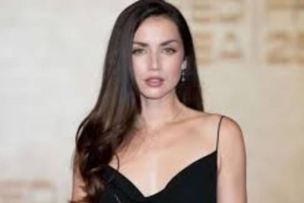 hollywood hottest actress