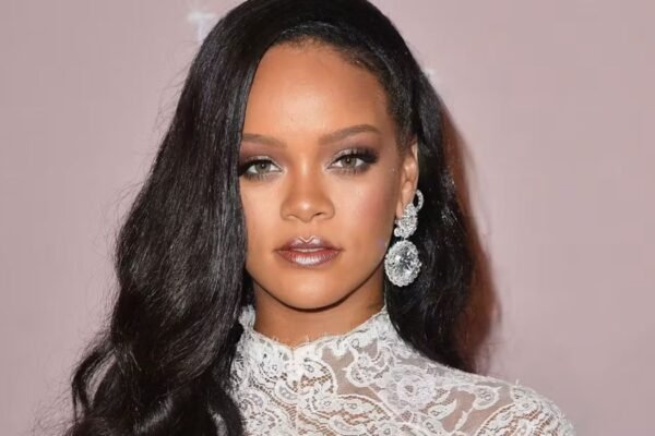 rihanna net worth