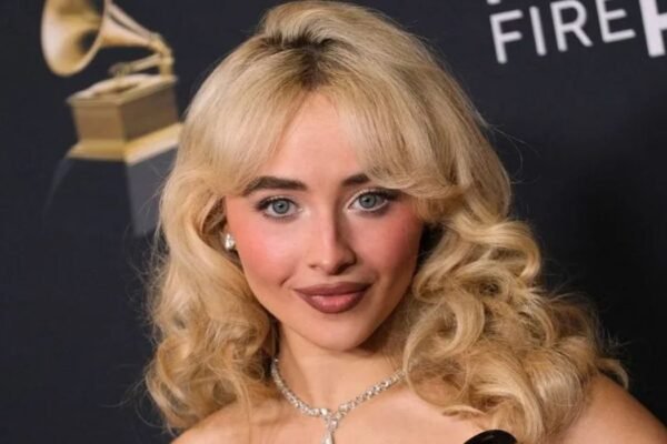 sabrina carpenter net worth